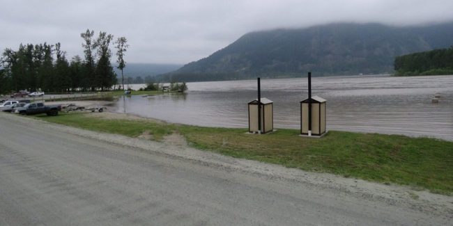 fraser river, chilliwack, fraser river bc, fraser river flood 2018