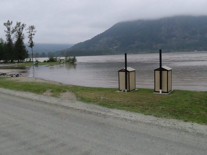fraser river, chilliwack, fraser river bc, fraser river flood 2018